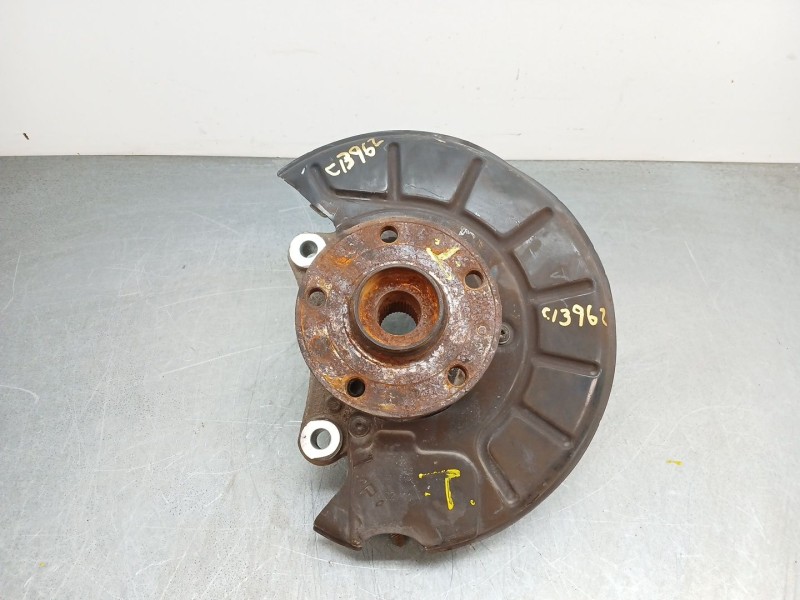 Recambio de mangueta delantera izquierda para volkswagen passat lim. (362) advance bluemotion referencia OEM IAM   