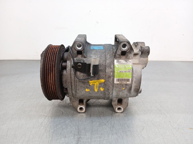 Recambio de compresor aire acondicionado para volvo s60 berlina 2.4 d referencia OEM IAM 381e981295  