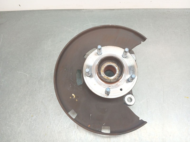 Recambio de mangueta delantera derecha para opel astra j (p10) 1.7 cdti (68) referencia OEM IAM 13319483  