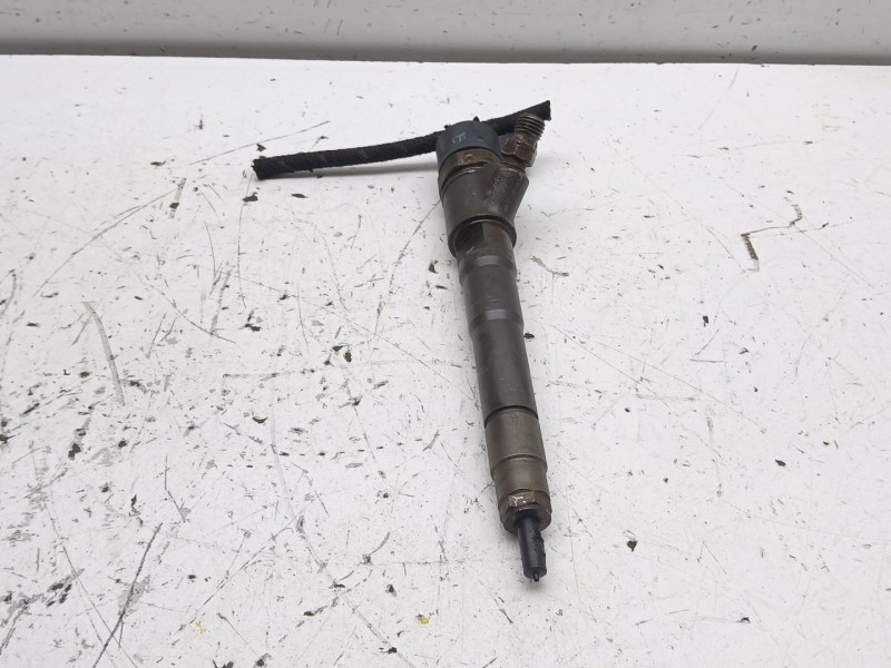 Recambio de inyector para iveco daily vi caja/chasis 33s16, 35s16, 35c16, 40c16, 50c16 referencia OEM IAM 0986435212 0445116001 