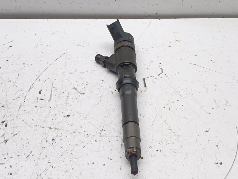 Recambio de inyector para iveco daily vi caja/chasis 33s16, 35s16, 35c16, 40c16, 50c16 referencia OEM IAM 0986435212 0445116001 