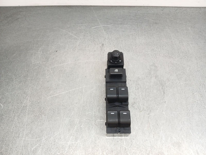 Recambio de mando elevalunas delantero izquierdo para mazda cx-5 (ke, gh) 2.0 (keefw) referencia OEM IAM KF3366350A 3150t3 