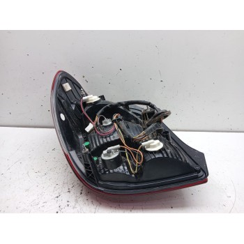 Recambio de piloto trasero derecho para peugeot 108 1.0 vti referencia OEM IAM B001031180  