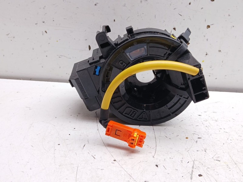 Recambio de anillo airbag para peugeot 108 1.0 vti referencia OEM IAM 892450d030  