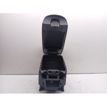 Recambio de apoyabrazos central para mazda cx-5 (ke, gh) 2.0 (keefw) referencia OEM IAM kd4564441  