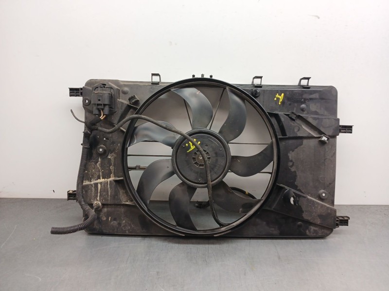 Recambio de electroventilador para opel astra j (p10) 1.7 cdti (68) referencia OEM IAM 13289627 0140303338 