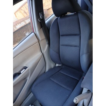 ASIENTO DELANTERO DERECHO 