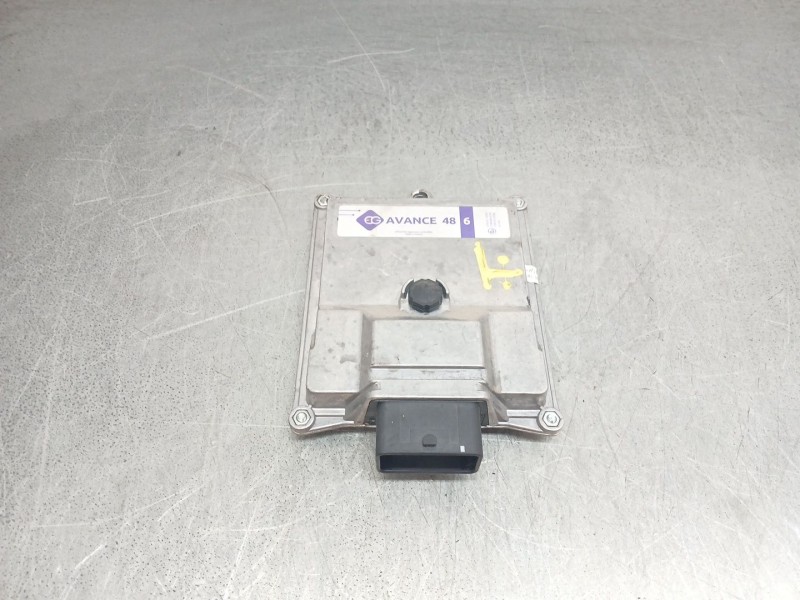 Recambio de centralita motor uce para jeep grand cherokee ii (wj, wg) 4.0 4x4 referencia OEM IAM 67r014709  