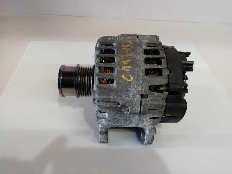 Recambio de alternador para volkswagen golf vii sportsvan 1.0 tsi referencia OEM IAM 04C903021A 2715267A 117007440