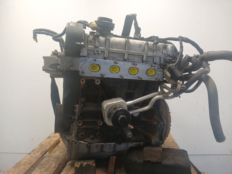 Recambio de motor completo para seat leon (1m1) 1.6 16 v referencia OEM IAM BCB  