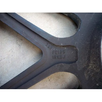 Recambio de llanta para mercedes-benz clase c w205 c200 bluetec referencia OEM IAM  X1 19