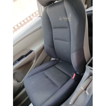 ASIENTO DELANTERO DERECHO 