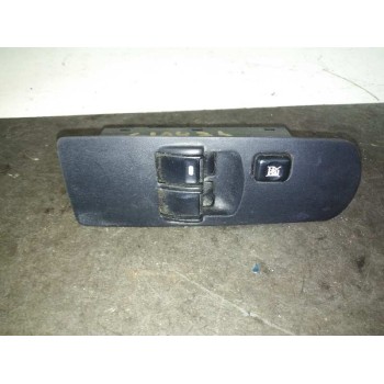 MANDO ELEVALUNAS DELANTERO IZQUIERDO 8608A076 