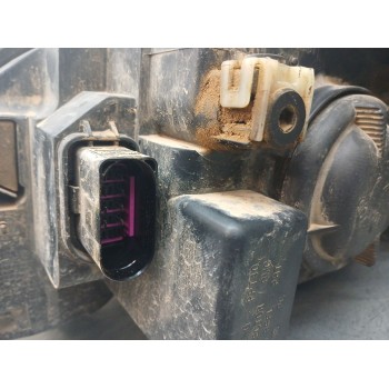 Recambio de faro derecho para ford fiesta vi (cb1, ccn) 1.4 tdci referencia OEM IAM 1734613  