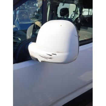 Recambio de retrovisor izquierdo para peugeot rifter 1.5 bluehdi 100 referencia OEM IAM 51967K01  