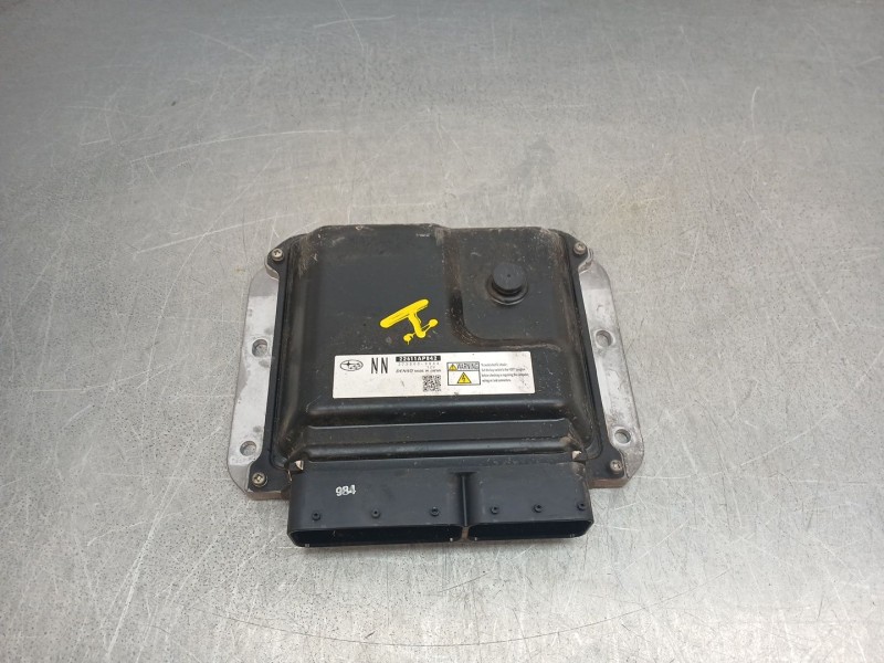 Recambio de centralita motor uce para subaru legacy kombi/outback b14 2.0 diesel cat referencia OEM IAM 22611ap842  