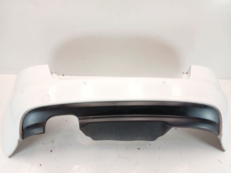 Recambio de paragolpes trasero para jaguar xe (x760) 2.0 d referencia OEM IAM T4N7761LML  