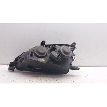 Recambio de faro derecho para toyota avensis liftback (_t22_) 1.6 (zzt220_) referencia OEM IAM 54534380  