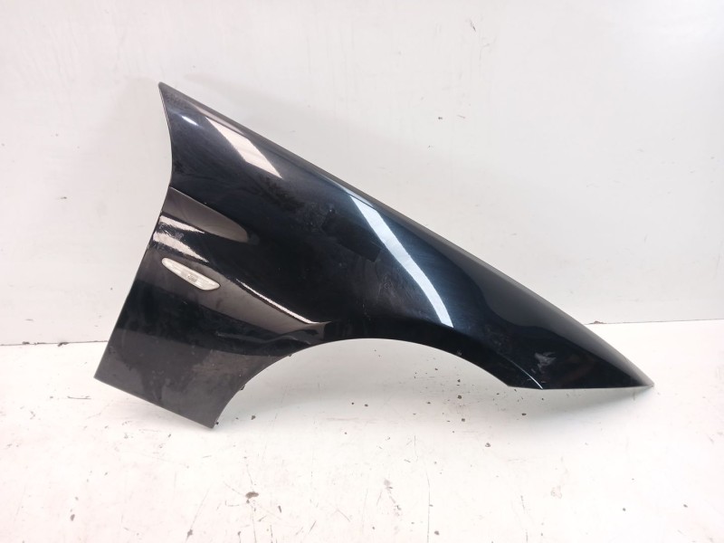 Recambio de aleta delantera derecha para bmw 3 (e90) 318 d referencia OEM IAM 41355A55AF4  