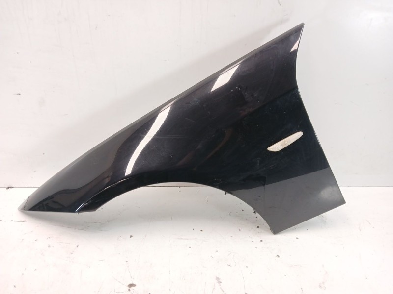 Recambio de aleta delantera izquierda para bmw 3 (e90) 318 d referencia OEM IAM 41355A55AF3  