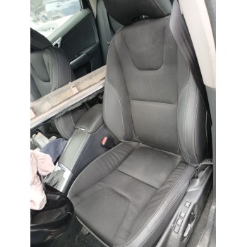 ASIENTO DELANTERO IZQUIERDO 