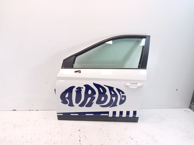 Recambio de puerta delantera izquierda para seat arona (kj7, kjp) 1.0 tsi referencia OEM IAM 6F9831051D  