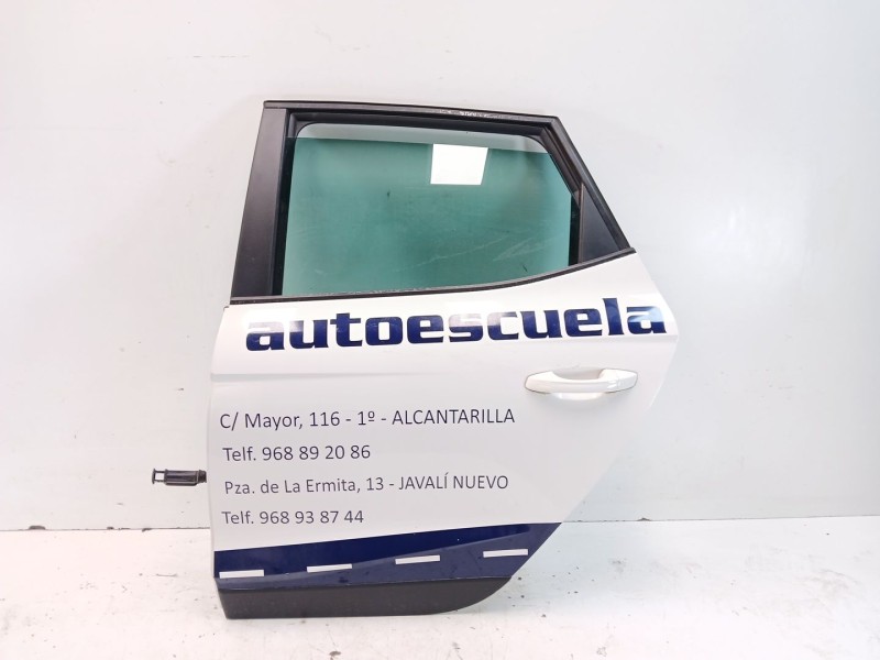 Recambio de puerta trasera izquierda para seat arona (kj7, kjp) 1.0 tsi referencia OEM IAM 6F9833051E  