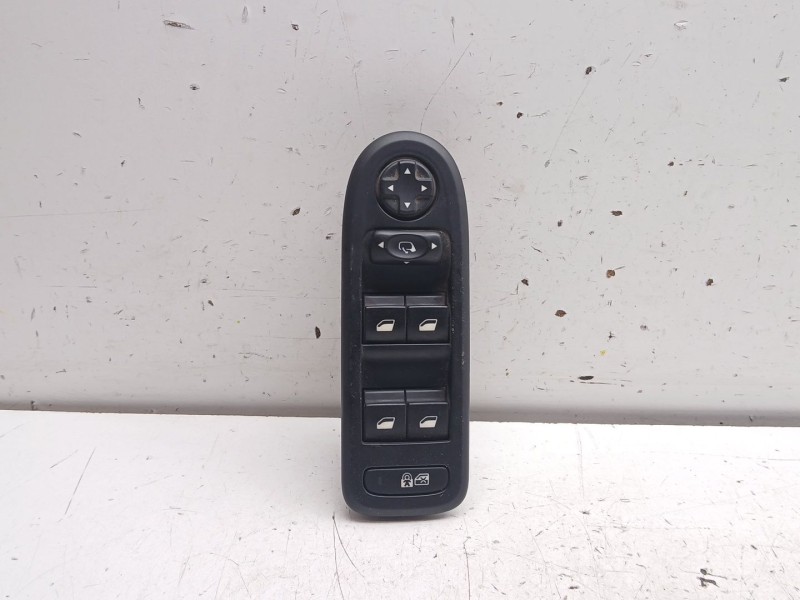 Recambio de mando elevalunas delantero izquierdo para peugeot 508 sw i (8e_) 2.0 bluehdi 150 referencia OEM IAM 98026370ZD  