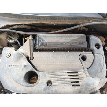 fiat punto (199_) del año 2015