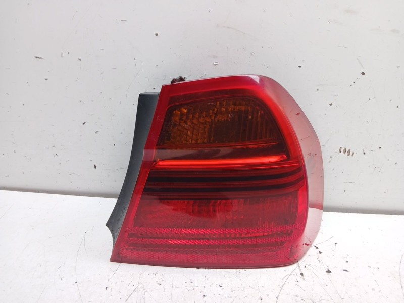 Recambio de piloto trasero derecho para bmw 3 (e90) 318 d referencia OEM IAM 63216937458 6937458 
