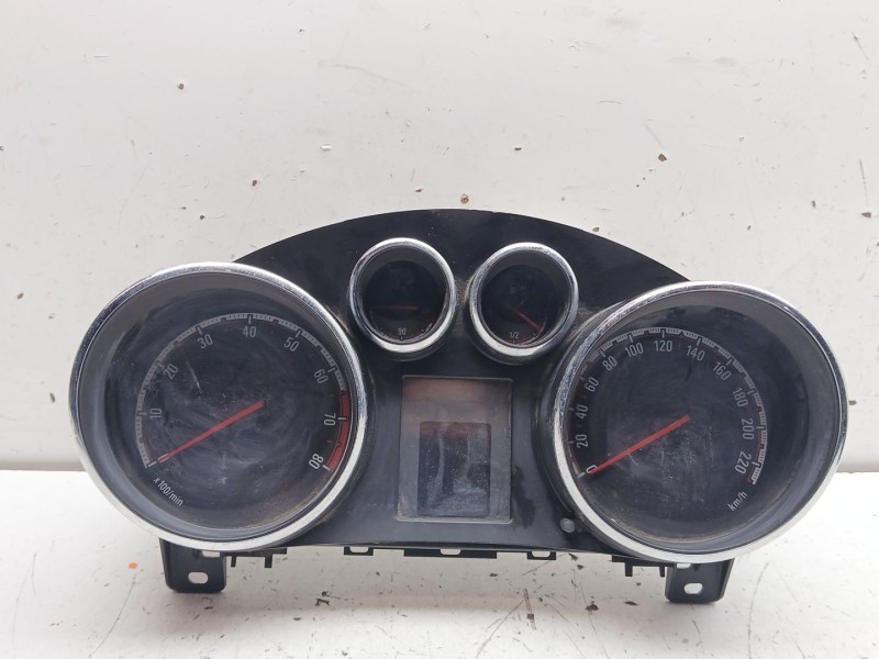 Recambio de cuadro instrumentos para opel meriva b cosmo referencia OEM IAM 13349517  