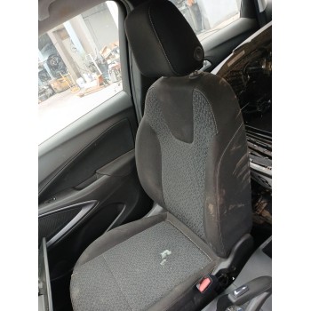 ASIENTO DELANTERO DERECHO 