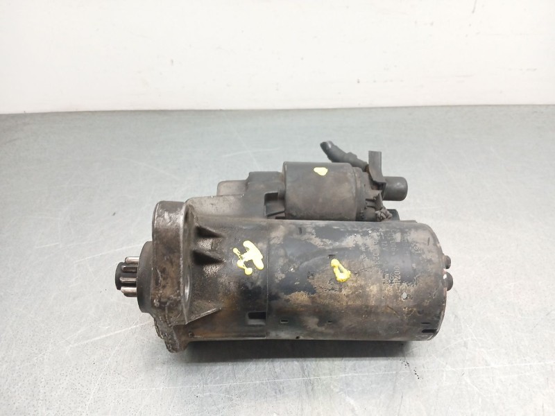 Recambio de motor arranque para volkswagen golf iv (1j1) 1.6 referencia OEM IAM 0001121006  