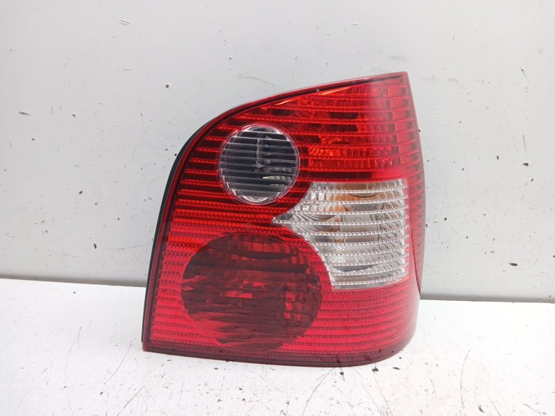 Recambio de piloto trasero derecho para volkswagen polo iv (9n_, 9a_) 1.9 tdi referencia OEM IAM 6Q6945096G 6Q6945096Q 