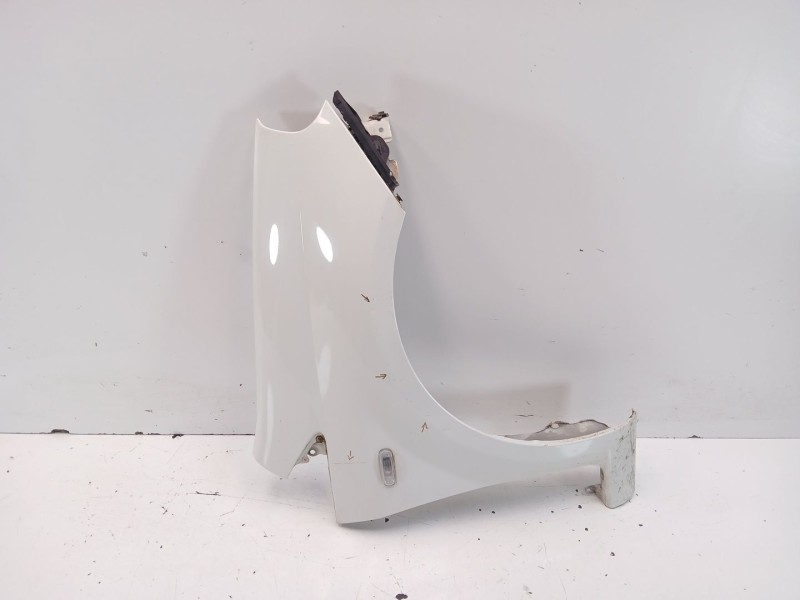 Recambio de aleta delantera derecha para fiat punto (199_) 1.3 d multijet referencia OEM IAM 0006000630349  