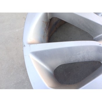 Recambio de llanta para hyundai tucson 25 aniversario 4x2 referencia OEM IAM 52910 D7210  17 PULGADAS