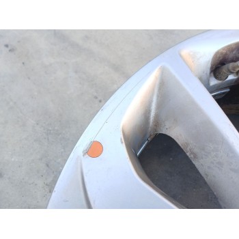 Recambio de llanta para hyundai tucson 25 aniversario 4x2 referencia OEM IAM 52910 D7210  17 PULGADAS