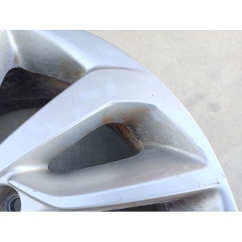 Recambio de llanta para hyundai tucson 25 aniversario 4x2 referencia OEM IAM 52910 D7210  17 PULGADAS