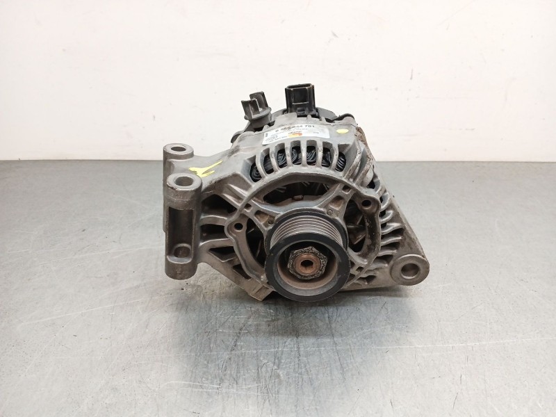 Recambio de alternador para ford focus i sedán (dfw) 1.6 16v referencia OEM IAM 0986044701  