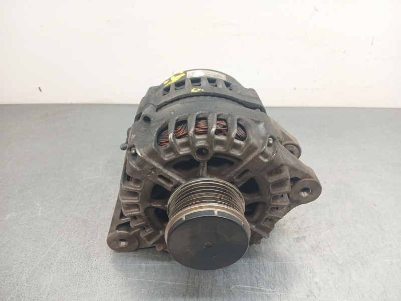 Recambio de alternador para hyundai ix35 (lm, el, elh) 2.0 crdi referencia OEM IAM 373002F100 tra086 