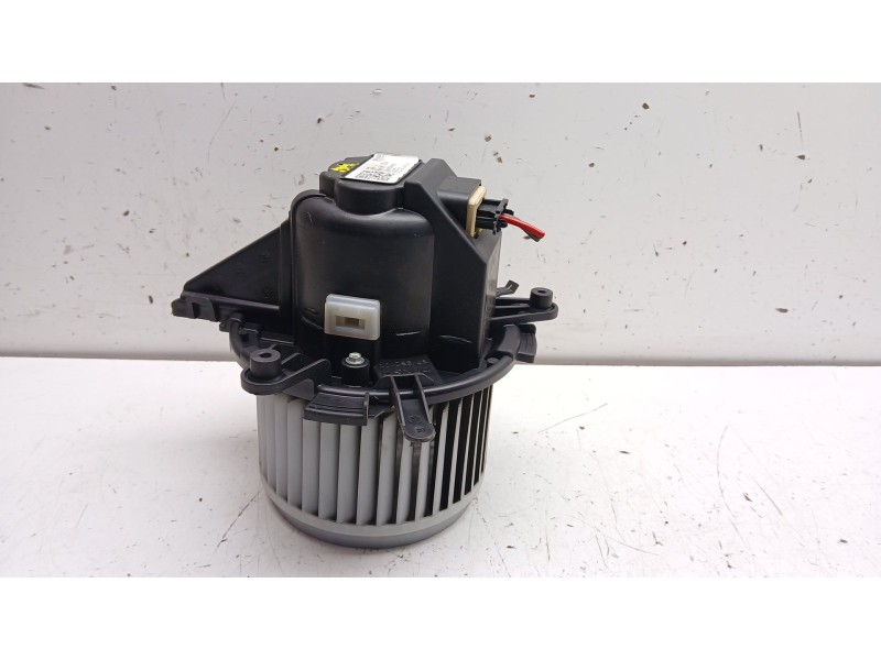 Recambio de motor calefaccion para opel combo e tour / life (k9) 1.5 referencia OEM IAM 9849717080  