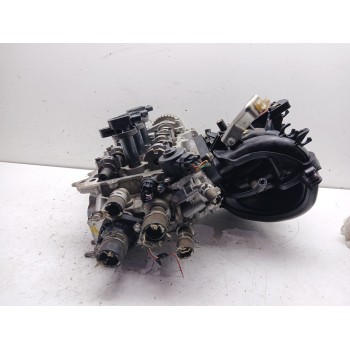 Recambio de culata para peugeot 108 1.0 vti referencia OEM IAM   