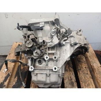 Recambio de caja cambios para kia carens iv 1.6 gdi referencia OEM IAM 4300026869  