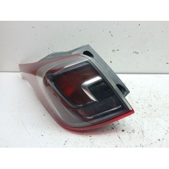 Recambio de piloto trasero izquierdo para opel crossland x / crossland (p17, p2qo) 1.2 (75) referencia OEM IAM 39137519 2sd2237 