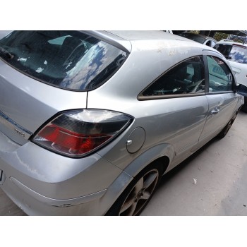 opel astra h gtc (a04) del año 2007