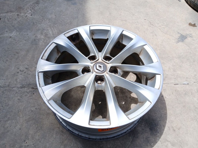 Recambio de llanta para renault megane iv hatchback (b9a/m/n_) 1.3 tce 140 (b9nb) referencia OEM IAM 403005273R  