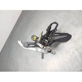 Recambio de pedal freno para yamaha r7 referencia OEM IAM BEB274A400  