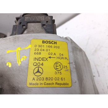 Recambio de faro derecho para mercedes-benz clase c (w203) c 240 (203.061) referencia OEM IAM 2038200261 a2038200261 0301166202