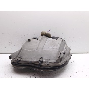 Recambio de faro derecho para mercedes-benz clase c (w203) c 240 (203.061) referencia OEM IAM 2038200261 a2038200261 0301166202