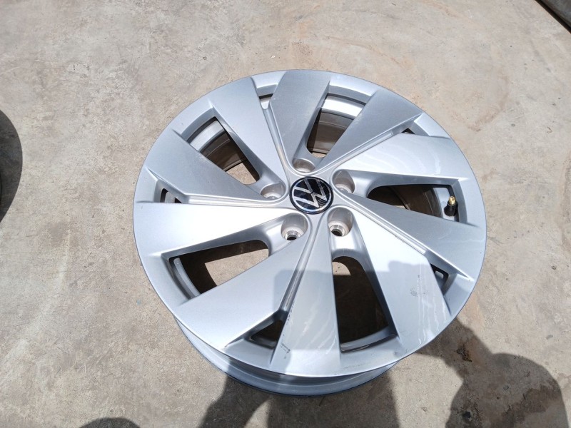 Recambio de llanta para volkswagen t-cross (c11, d31) 1.0 tsi referencia OEM IAM 2GM601025AD X1 16 PULGADAS